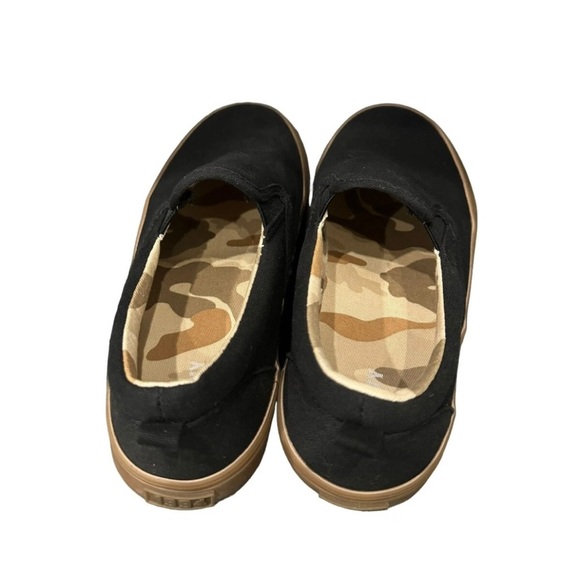 Old Navy Black Slip-On Canvas Shoes Size 6 - Picture 3 of 6
